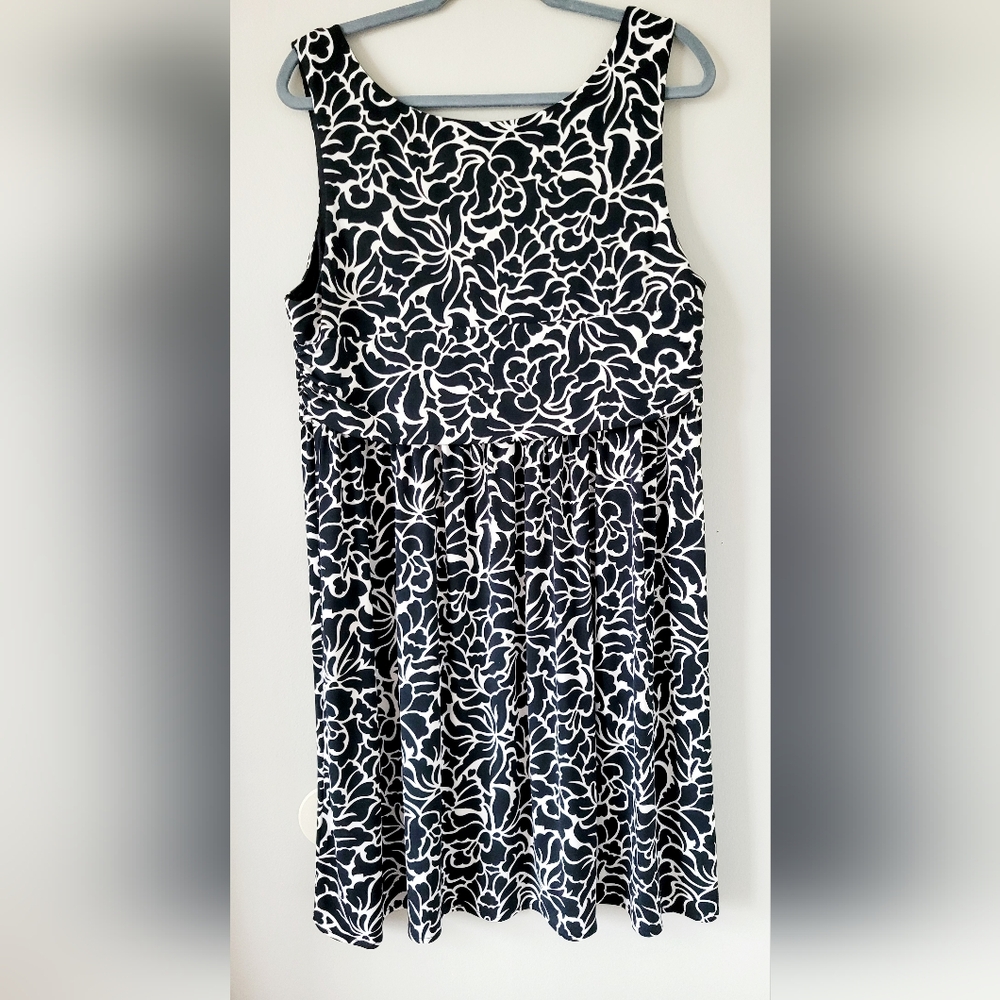 LOFT Ann Taylor Black/White Floral Sleeveless Dress Stretchy Comfy XL - Picture 10 of 16